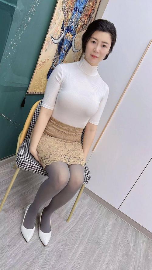 18岁女孩一个月来两次月经的相关介绍