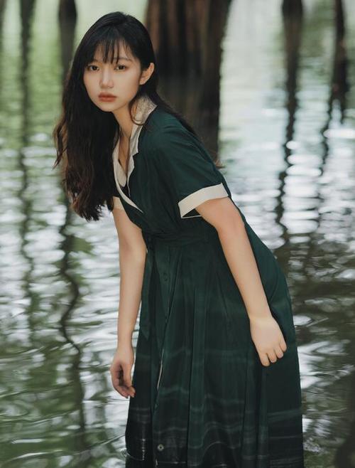 6090青苹果手机影院手机版的相关介绍