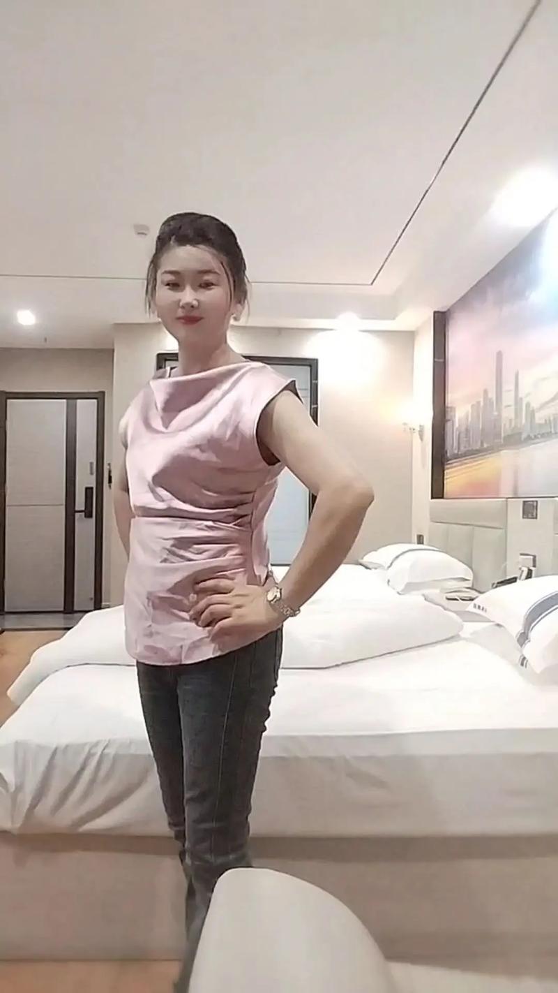 调教骚货文的相关介绍