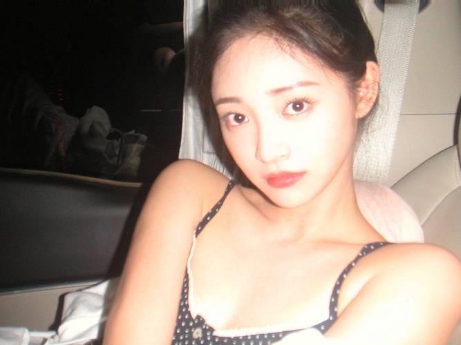 色啪啪熟妇人妻的相关介绍