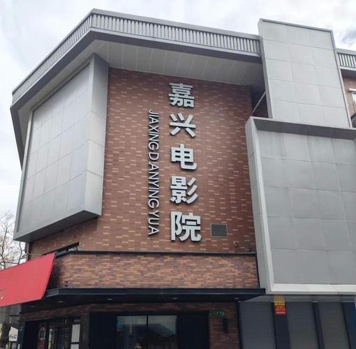 动漫男生操动漫美女的相关介绍