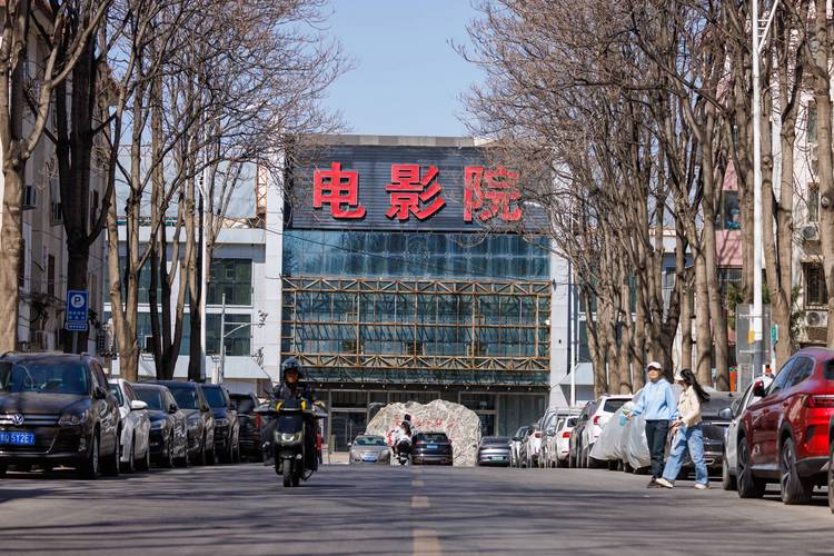 少妇av网址在线的相关介绍