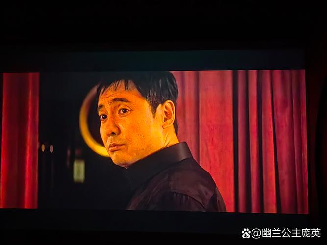 精品少妇人妻的相关介绍