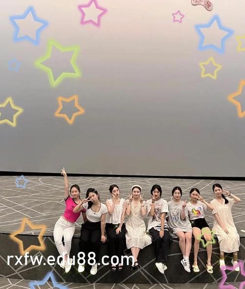 女生下面黄色分泌物是什的相关介绍