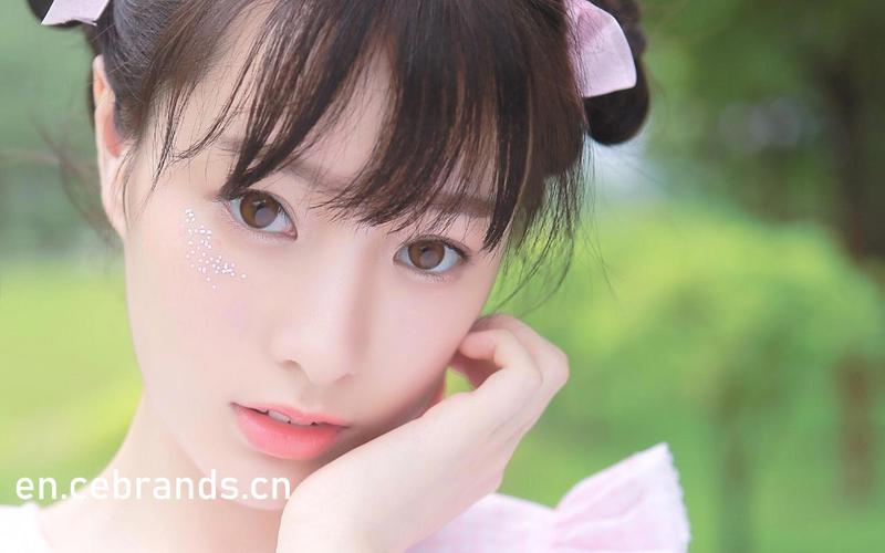 少妇激情av一区二区三区的相关介绍