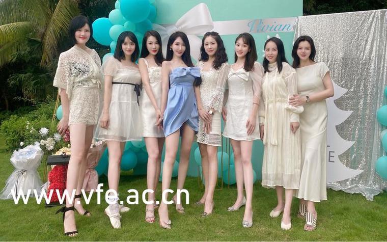 18禁在线视频免费看的相关介绍