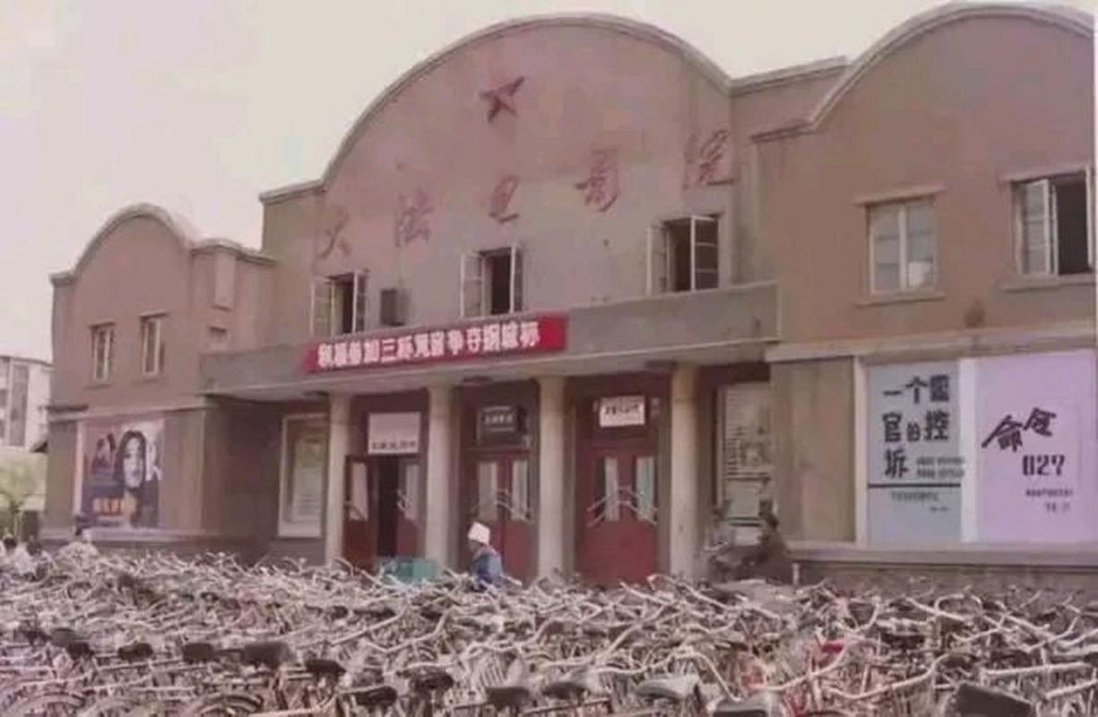 无敌影院手机高清播放的相关介绍