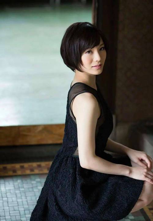 亚洲精品人妻有码的相关介绍