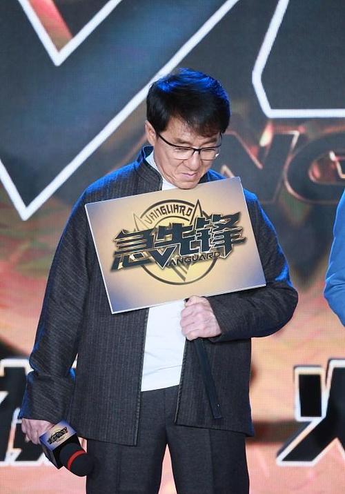 钟楚曦大尺度写真的相关介绍