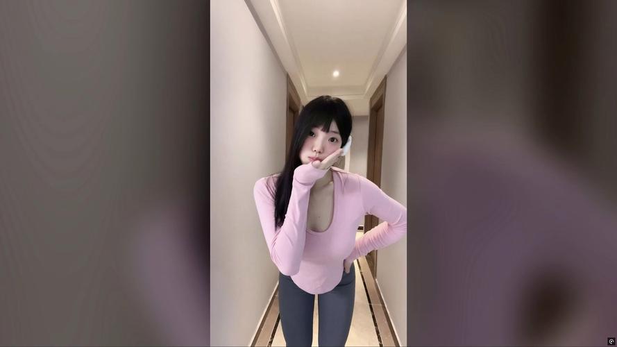 日本妇女用精油按摩46的相关介绍