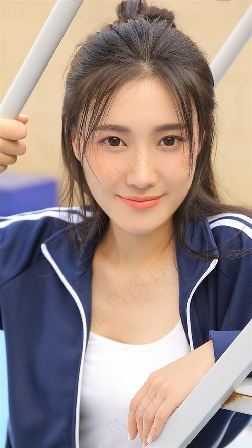 秋霞网电影院在线观看的相关介绍